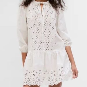 Gap Women’s Eyelet mini dress, New with tags, size Medium
